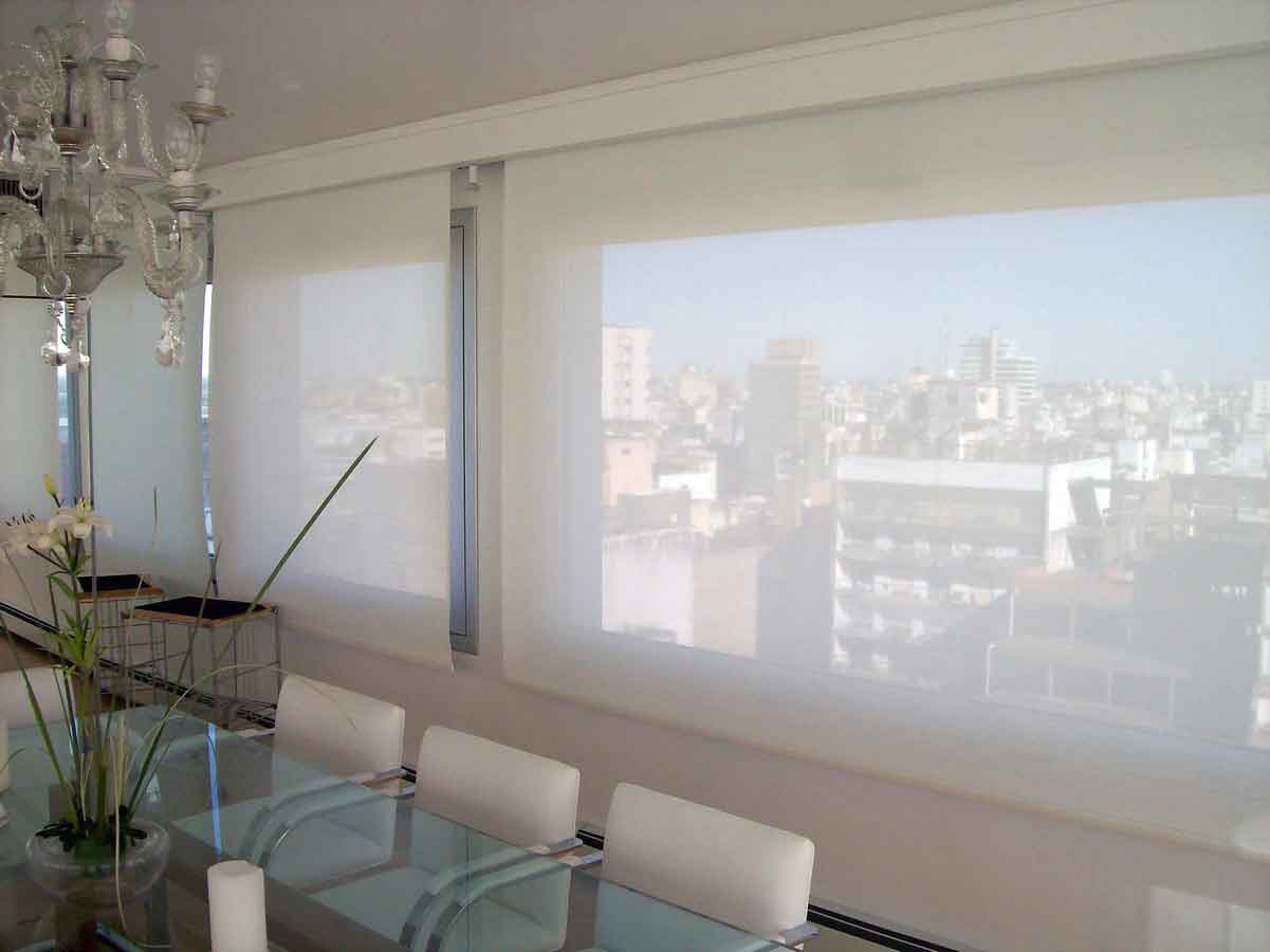 Diferencias entre cortinas y estores - ScreenVogue Screens Barcelona